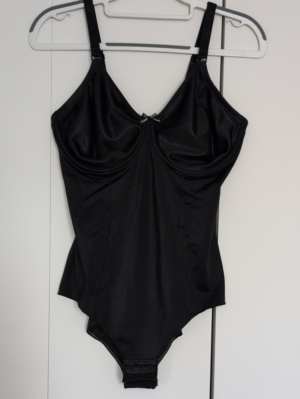 Chantelle Black Full-Body Shaper with Underwire Cups
